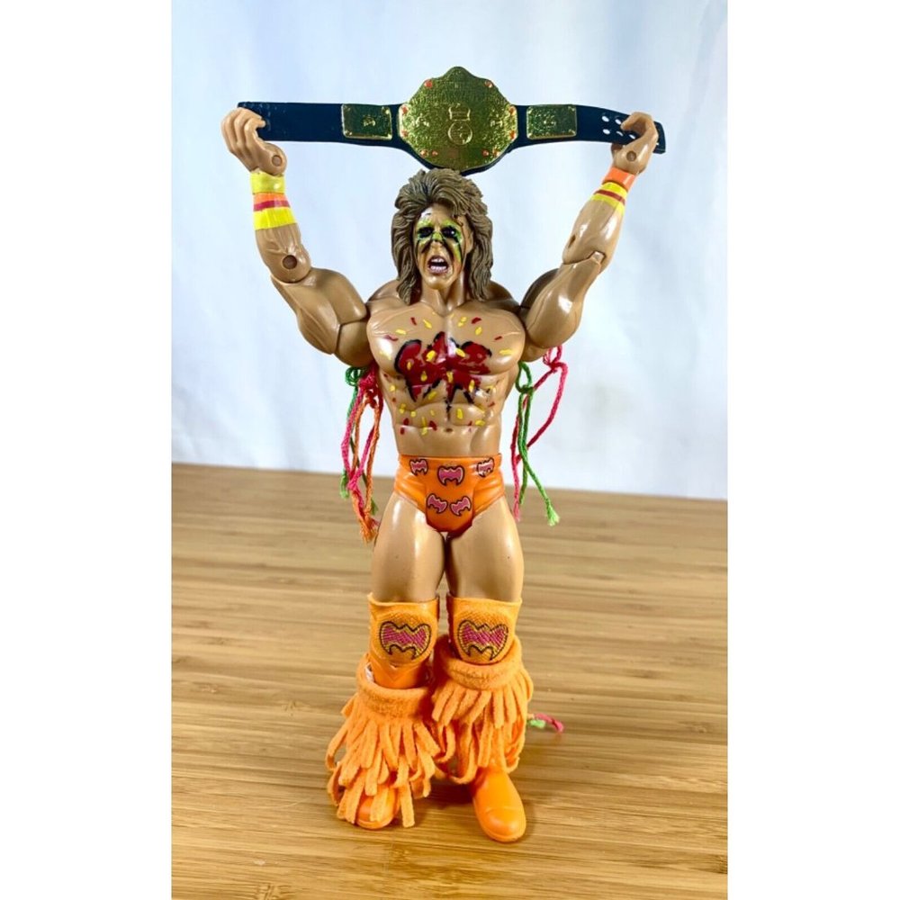 ULTIMATE WARRIOR FIGURE WWE JAKKS CLASSIC SUPERSTARS COLLECTIBLE RARE WCW WWF